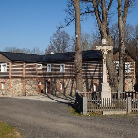 Golf Certovo Bremeno Hotell Jistebnice Exteriör bild