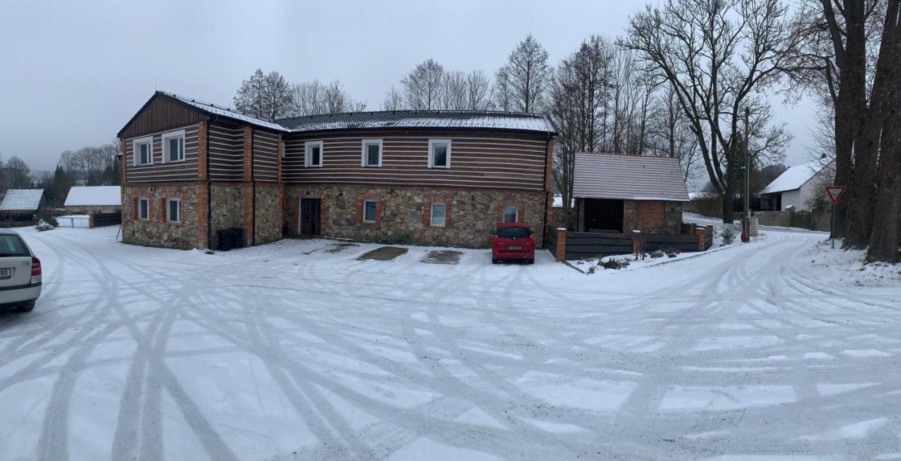 Golf Certovo Bremeno Hotell Jistebnice Exteriör bild