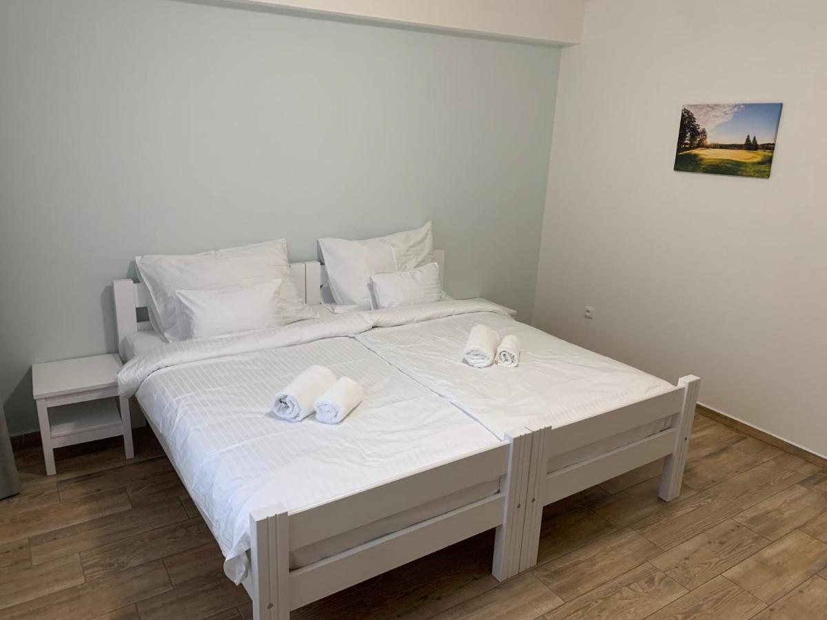 Golf Certovo Bremeno Hotell Jistebnice Exteriör bild