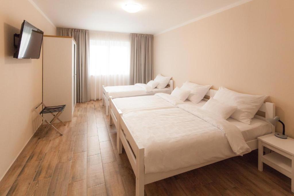Golf Certovo Bremeno Hotell Jistebnice Exteriör bild